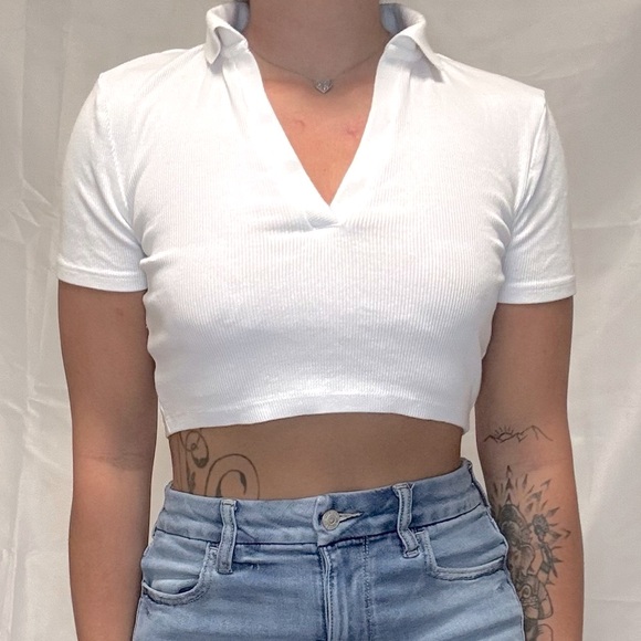 Zara Ribbed Knit crop top - Picture 1 of 10